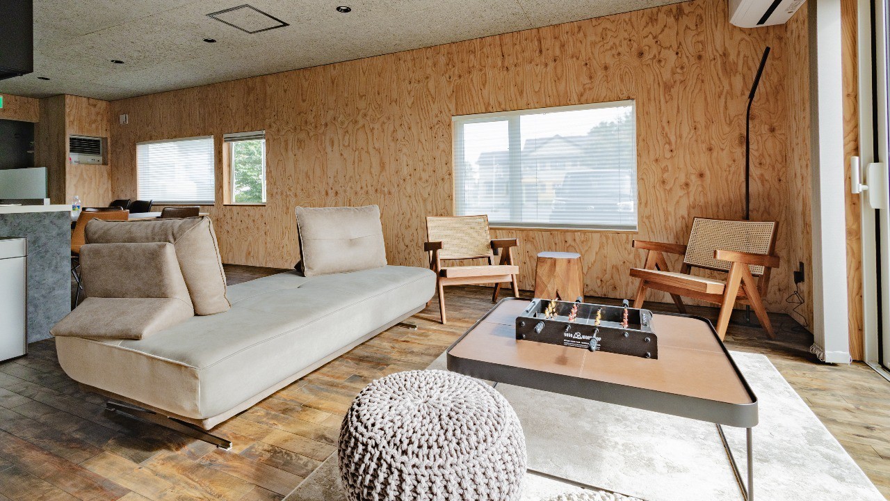 946BANYA LIVING