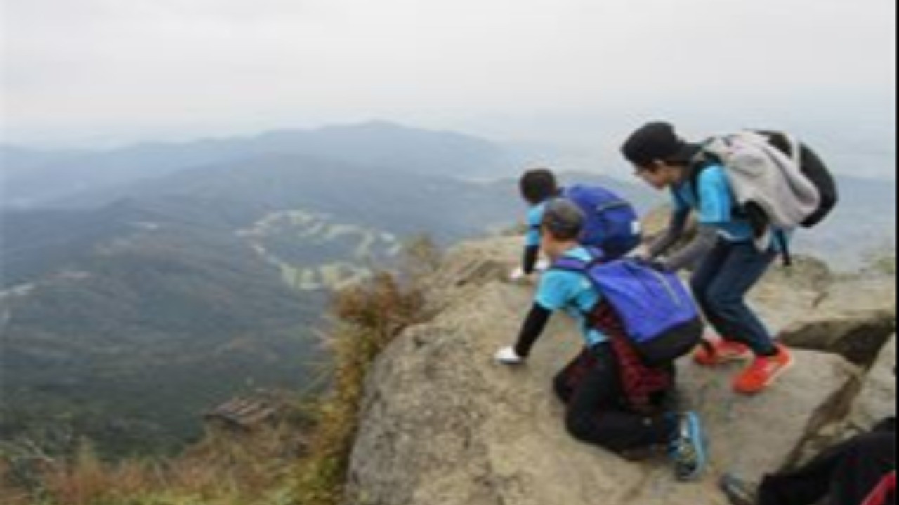 「筑波山登山遠足」