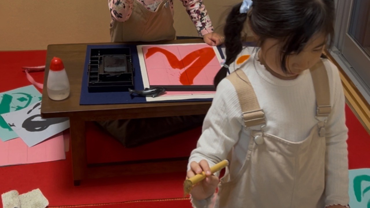幼稚園生の書道🌸　楽しく書いて、自信を持って1年生になる！準備、片付けで自立心を育てましょう🌸