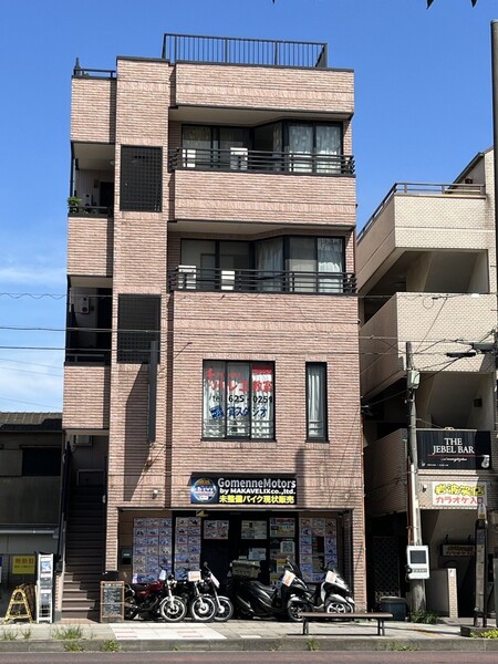 Image10:8